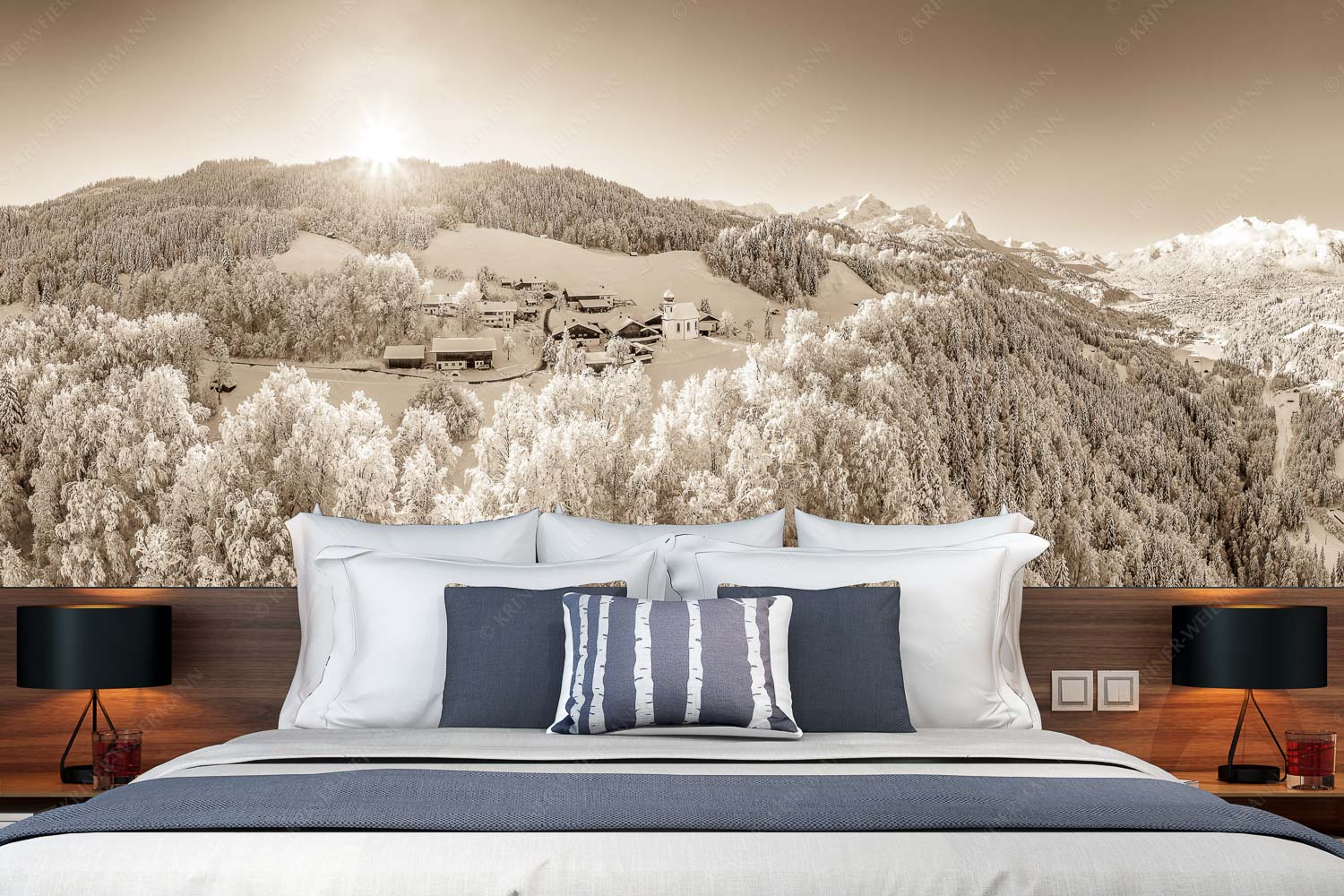 Winterliches Wamberg – Größe ca. 350x140cm, Seitenverhältnis 2,5:1 — Wetterstein und Zugspitzmassiv Blick über die Ortschaft Wamberg zum Zugspitzmassiv im Wetterstein - Winterliches Wamberg - Größe ca. 350x140cm, Seitenverhältnis 2,5:1 - Wetterstein und Zugspitzmassiv - weitere Infos unter https://www.kriner-weiermann.de