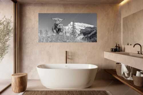 Schottische Hochlandrinder am Halleranger mit Speckkarspitze im Karwendelgebirge - Wir gehören zam - Größe ca. 180x90cm, Seitenverhältnis 2:1 - Schottisches Hochlandrind mit Kalb - weitere Infos unter https://www.kriner-weiermann.de