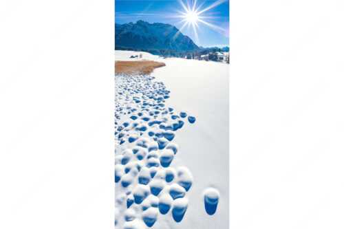 Blick über den Schmalensee zum Karwendelgebirge - Zuckerguss - Seitenverhältnis 1:2 - Winter und Schnee am Schmalensee mit Karwendel - weitere Infos unter https://www.kriner-weiermann.de