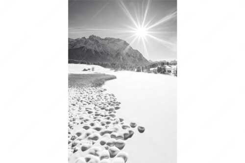 Blick über den Schmalensee zum Karwendelgebirge - Zuckerguss - Seitenverhältnis 2:3 - Winter und Schnee am Schmalensee mit Karwendel - weitere Infos unter https://www.kriner-weiermann.de