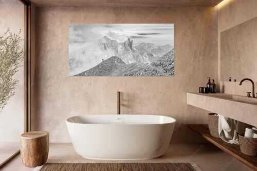 Bergsteigerin auf dem Grat zum Kuhkopf im Karwendelgebirge - Bergauf Bergab - Wandbild - Größe ca. 180x90cm, Seitenverhältnis 2:1 - Karwendel Kuhkopf Grabenkarturm - weitere Infos unter https://www.kriner-weiermann.de