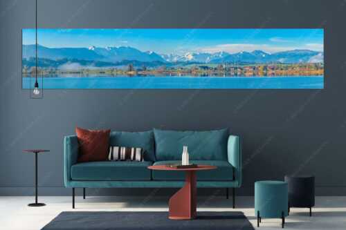 Blick über den Riegsee und Froschhausen zum Zugspitzmassiv - Froschhausener Morgen - Wandbild - Größe ca. 350x70cm, Seitenverhältnis 5:1 - Riegsee und Froschhausen - weitere Infos unter https://www.kriner-weiermann.de