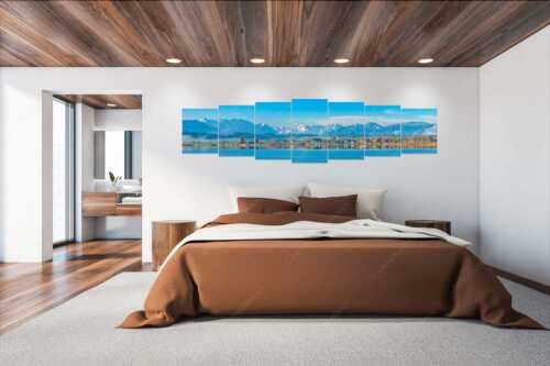 Blick über den Riegsee und Froschhausen zum Zugspitzmassiv - Froschhausener Morgen - Wandbild - 7er Split, Größe ca. 300x75cm, Seitenverhältnis 4:1 - Riegsee und Froschhausen - weitere Infos unter https://www.kriner-weiermann.de