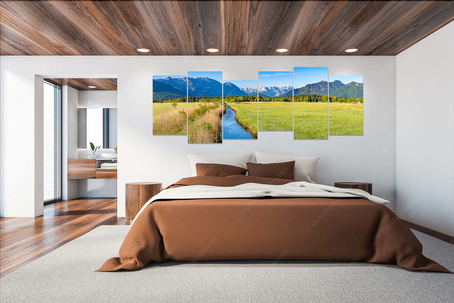 Stille Linie – Wandbild – 6er Split, Größe ca. 280x112cm, Seitenverhältnis 2,5:1 — Murnauer Moos Loisachtal Blick über das Murnauer Moos durchs Loisachtal zum Zugspitzmassiv - Stille Linie - Wandbild - 6er Split, Größe ca. 280x112cm, Seitenverhältnis 2,5:1 - Murnauer Moos Loisachtal - weitere Infos unter https://www.kriner-weiermann.de