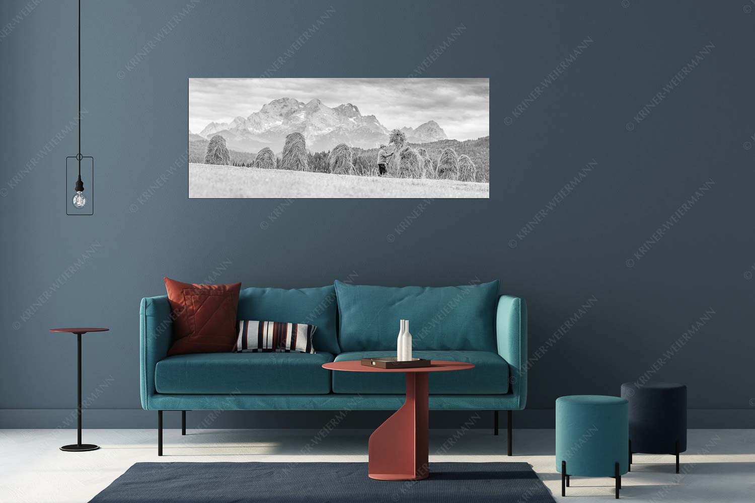 Stanker vor Zugspitzmassiv mit Hochblassen, Alpspitze, Zugspitze und Waxenstein - Wia friahra - Wandbild - Größe ca. 175x70cm, Seitenverhältnis 2,5:1 - Heuarbeit Heustankern - weitere Infos unter https://www.kriner-weiermann.de