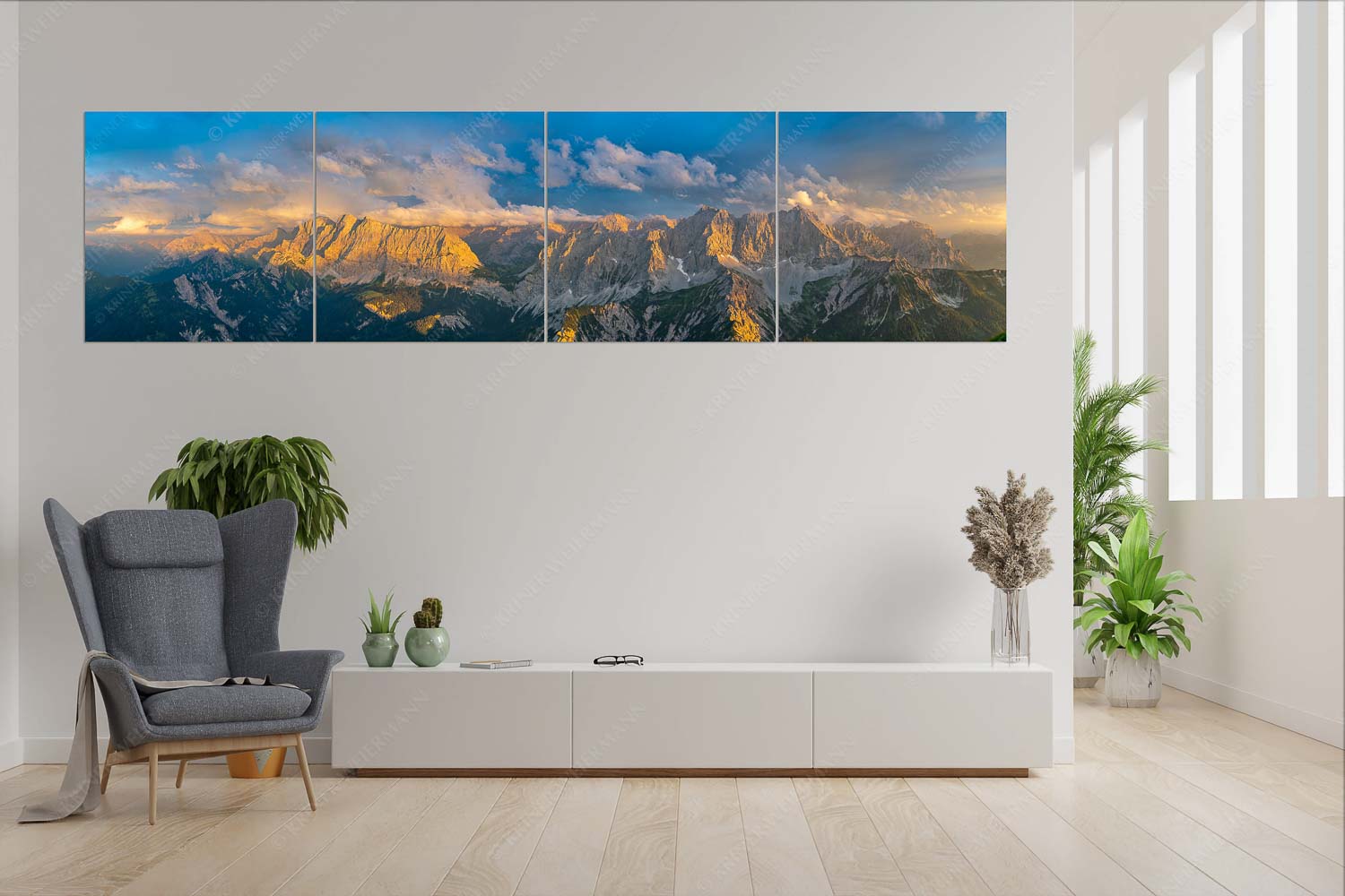 Blick von der Soiernspitze ins Karwendelgebirge - Heiter bis wolkig - Wandbild - 4er Split, Größe ca. 280x70cm, Seitenverhältnis 4:1 - Bäralpl Karwendel - weitere Infos unter https://www.kriner-weiermann.de