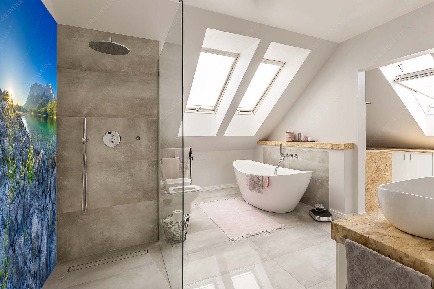 Idylle am Eibsee – LED-Leuchtbild – Größe ca. 150x225cm, Seitenverhältnis 2:3 — Eibsee Sonnenaufgang Zugspitze Sonnenaufgang am Eibsee mit Zugspitze und blühenden Wildblumen - Idylle am Eibsee - LED-Leuchtbild - Größe ca. 150x225cm, Seitenverhältnis 2:3 - Eibsee Sonnenaufgang Zugspitze - weitere Infos unter https://www.kriner-weiermann.de