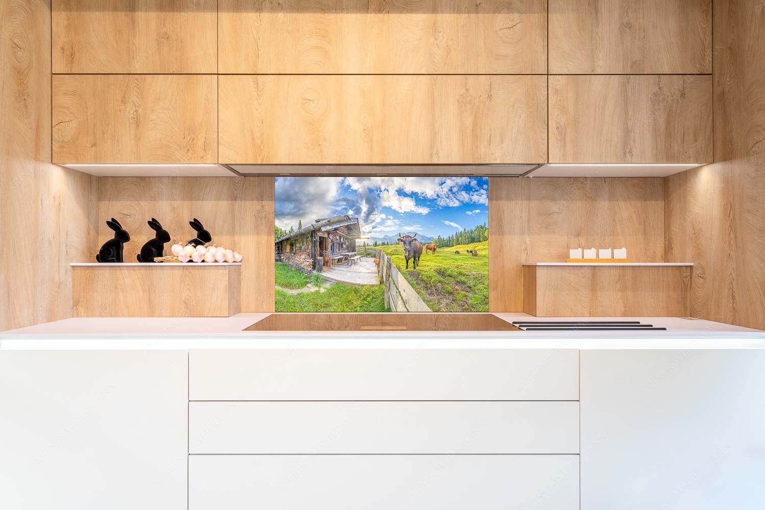 Almbiente – Küchenspiegel – Größe ca. 90x60cm, Seitenverhältnis 3:2 — Mittenwald Alm Buckelwiesen Karwendel Malerische Almhütte bei Mittenwald mit Karwendel - Almbiente - Küchenspiegel - Größe ca. 90x60cm, Seitenverhältnis 3:2 - Mittenwald Alm Buckelwiesen Karwendel - weitere Infos unter https://www.kriner-weiermann.de