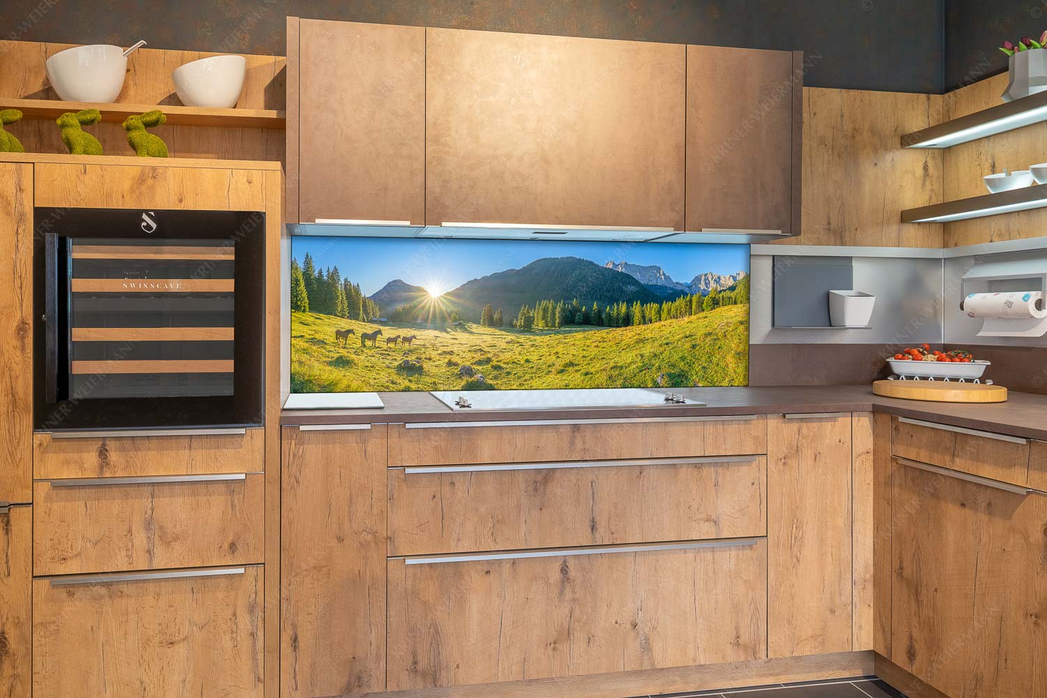 Almpferde – Küchenrückwand – Größe ca. 180x60cm, Seitenverhältnis 3:1 — Brandlealm Sonnenaufgang auf der Brandlealm im Karwendelgebirge - Almpferde - Küchenrückwand - Größe ca. 180x60cm, Seitenverhältnis 3:1 - Brandlealm - weitere Infos unter https://www.kriner-weiermann.de
