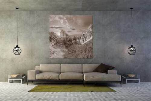 Letzte Sonnenstrahlen im Bereich der Schöttlkarspitze - Leuchttürme - Wandbild - Größe ca. 160x160cm, Seitenverhältnis 1:1 - Sonnenuntergang im Soierngebirge - weitere Infos unter https://www.kriner-weiermann.de