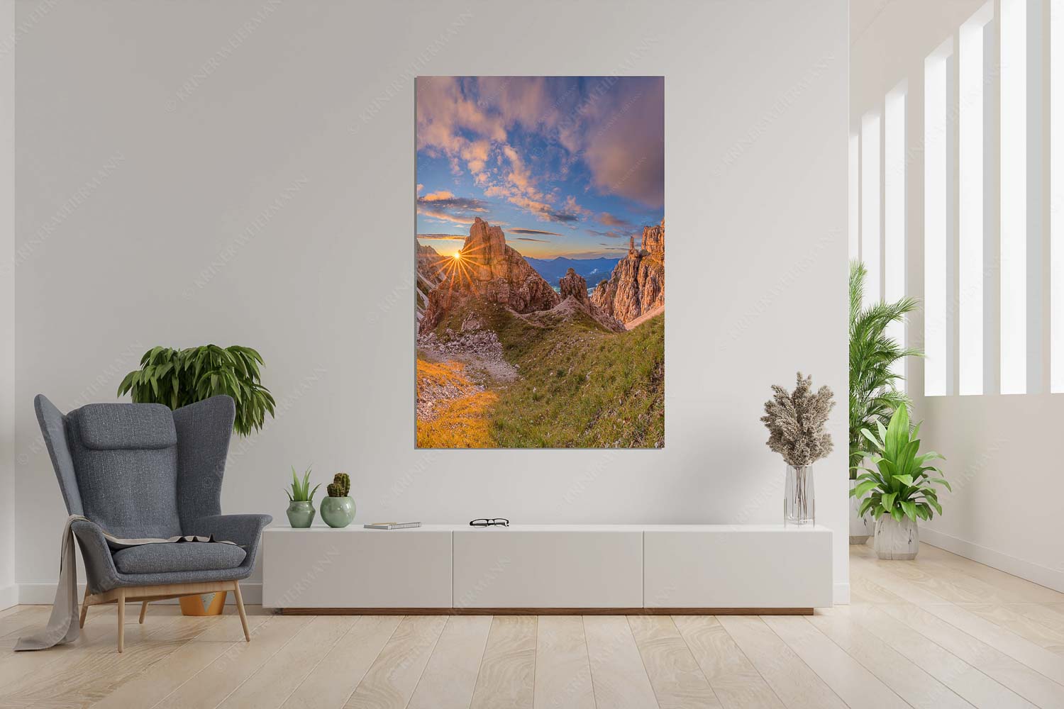 Leuchttürme – Wandbild – Größe ca. 120x180cm, Seitenverhältnis 2:3 — Sonnenuntergang im Soierngebirge Letzte Sonnenstrahlen im Bereich der Schöttlkarspitze - Leuchttürme - Wandbild - Größe ca. 120x180cm, Seitenverhältnis 2:3 - Sonnenuntergang im Soierngebirge - weitere Infos unter https://www.kriner-weiermann.de