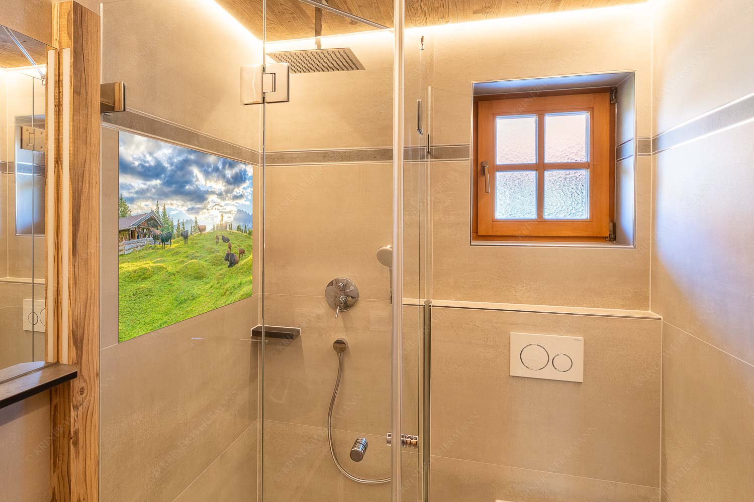 Oimarisch – Glasbild – Größe ca. 120x80cm, Seitenverhältnis 3:2 — Mittenwald Buckelwiesen Alm Friedliche Almwiese bei Mittenwald mit Karwendel im Morgenlicht - Oimarisch - Glasbild - Größe ca. 120x80cm, Seitenverhältnis 3:2 - Mittenwald Buckelwiesen Alm - weitere Infos unter https://www.kriner-weiermann.de