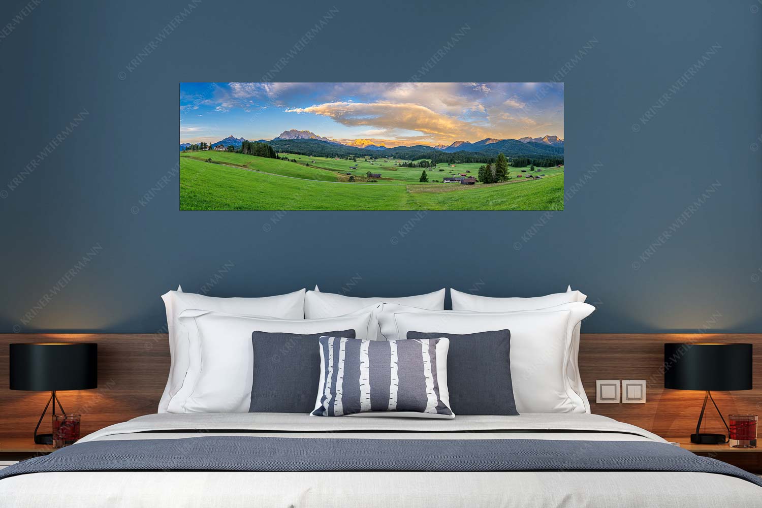 Wunderbares Werdenfels – Wandbild – Größe ca. 180x60cm, Seitenverhältnis 3:1 — Karwendel Wetterstein und Estergebirge Erstes Sonnenlicht am Zugspitzmassiv - Wunderbares Werdenfels - Wandbild - Größe ca. 180x60cm, Seitenverhältnis 3:1 - Karwendel Wetterstein und Estergebirge - weitere Infos unter https://www.kriner-weiermann.de