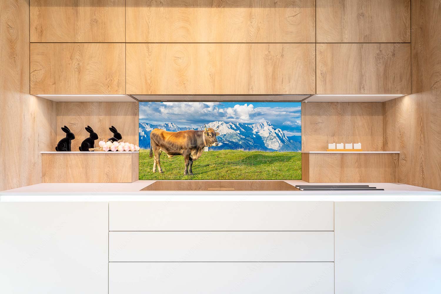 Echsla – Küchenrückwand – Größe ca. 120x60cm, Seitenverhältnis 2:1 — Werdenfelser Stier Murnau Werdenfelser Rind am Wank mit Wettersteingebirge - Echsla - Küchenrückwand - Größe ca. 120x60cm, Seitenverhältnis 2:1 - Werdenfelser Stier - weitere Infos unter https://www.kriner-weiermann.de