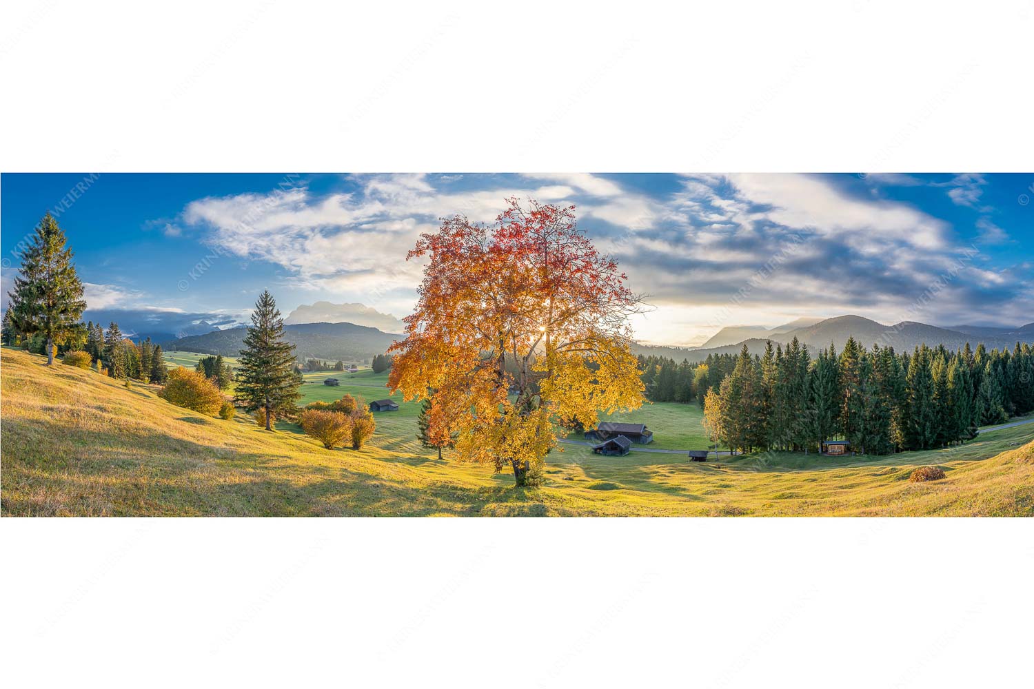Herbststimmung an den Buckelwiesen zwischen Krün und Mittenwald