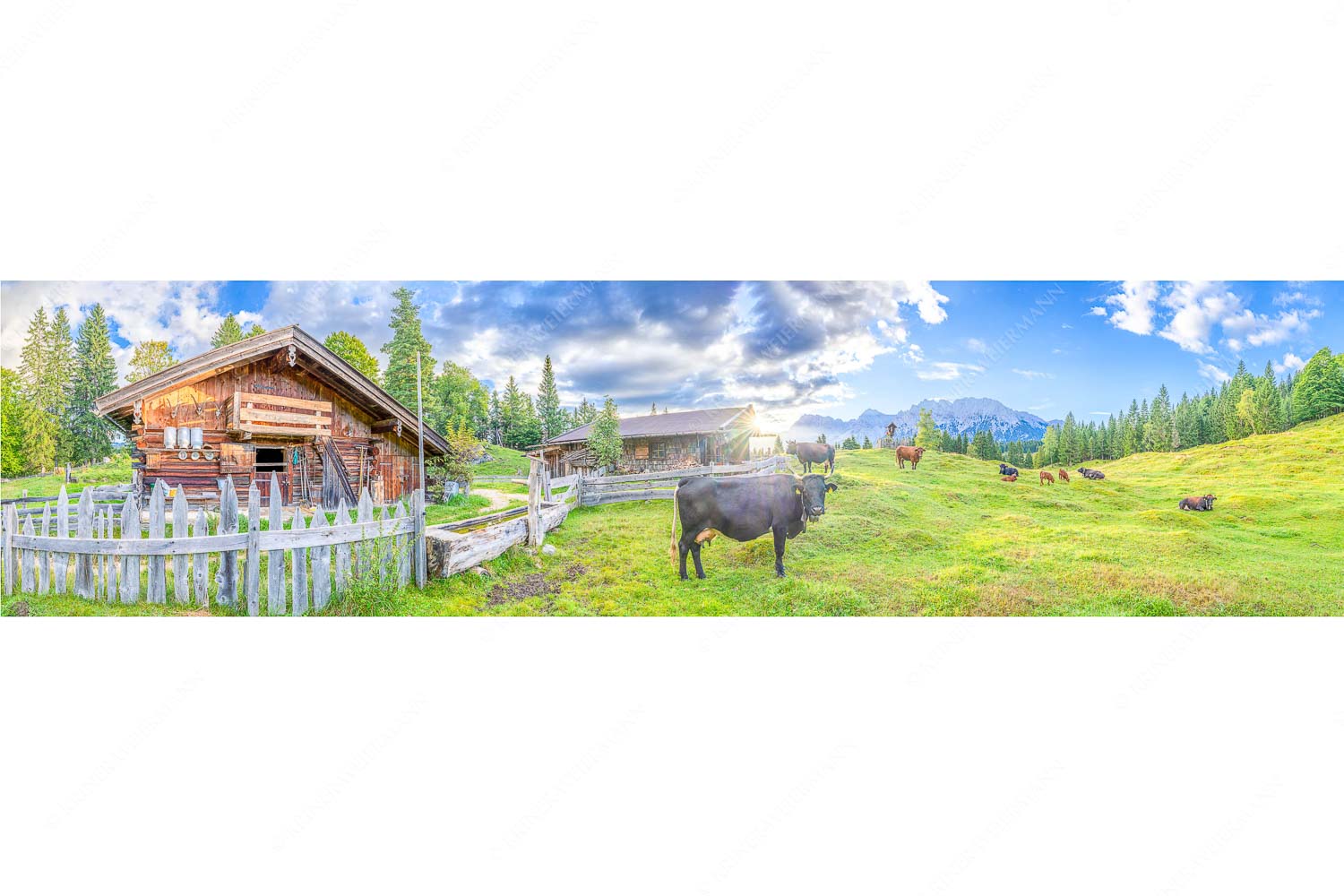 Malerische Almhütte bei Mittenwald mit Karwendel - Oimarisch VIII - Seitenverhältnis 4:1 - Mittenwald Alm Buckelwiesen Karwendel - weitere Infos unter https://www.kriner-weiermann.de