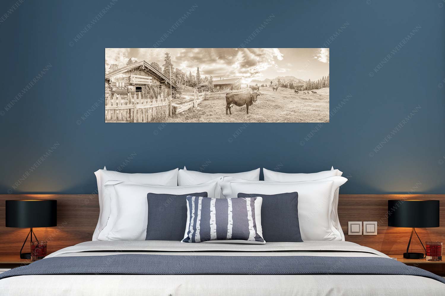 Oimarisch VIII – Wandbild – Größe ca. 180x60cm, Seitenverhältnis 3:1 — Mittenwald Alm Buckelwiesen Karwendel Malerische Almhütte bei Mittenwald mit Karwendel - Oimarisch VIII - Wandbild - Größe ca. 180x60cm, Seitenverhältnis 3:1 - Mittenwald Alm Buckelwiesen Karwendel - weitere Infos unter https://www.kriner-weiermann.de