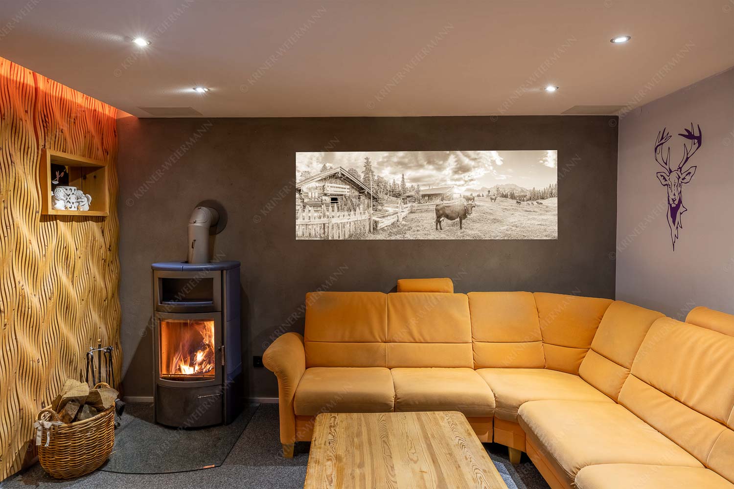 Oimarisch VIII – Wandbild – Größe ca. 180x60cm, Seitenverhältnis 3:1 — Mittenwald Alm Buckelwiesen Karwendel Malerische Almhütte bei Mittenwald mit Karwendel - Oimarisch VIII - Wandbild - Größe ca. 180x60cm, Seitenverhältnis 3:1 - Mittenwald Alm Buckelwiesen Karwendel - weitere Infos unter https://www.kriner-weiermann.de