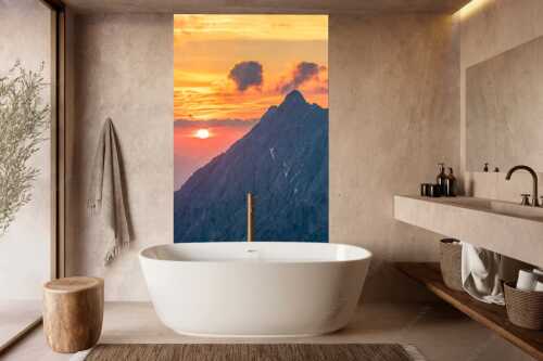 Sonnenaufgang über dem Karwendel mit Soiernspitze, Wörner und Hochkarspitze - Feuerball erwacht - Wandbild - Größe ca. 160x240cm, Seitenverhältnis 2:3 - Karwendel Sonnenaufgang Soiernspitze Wörner - weitere Infos unter https://www.kriner-weiermann.de
