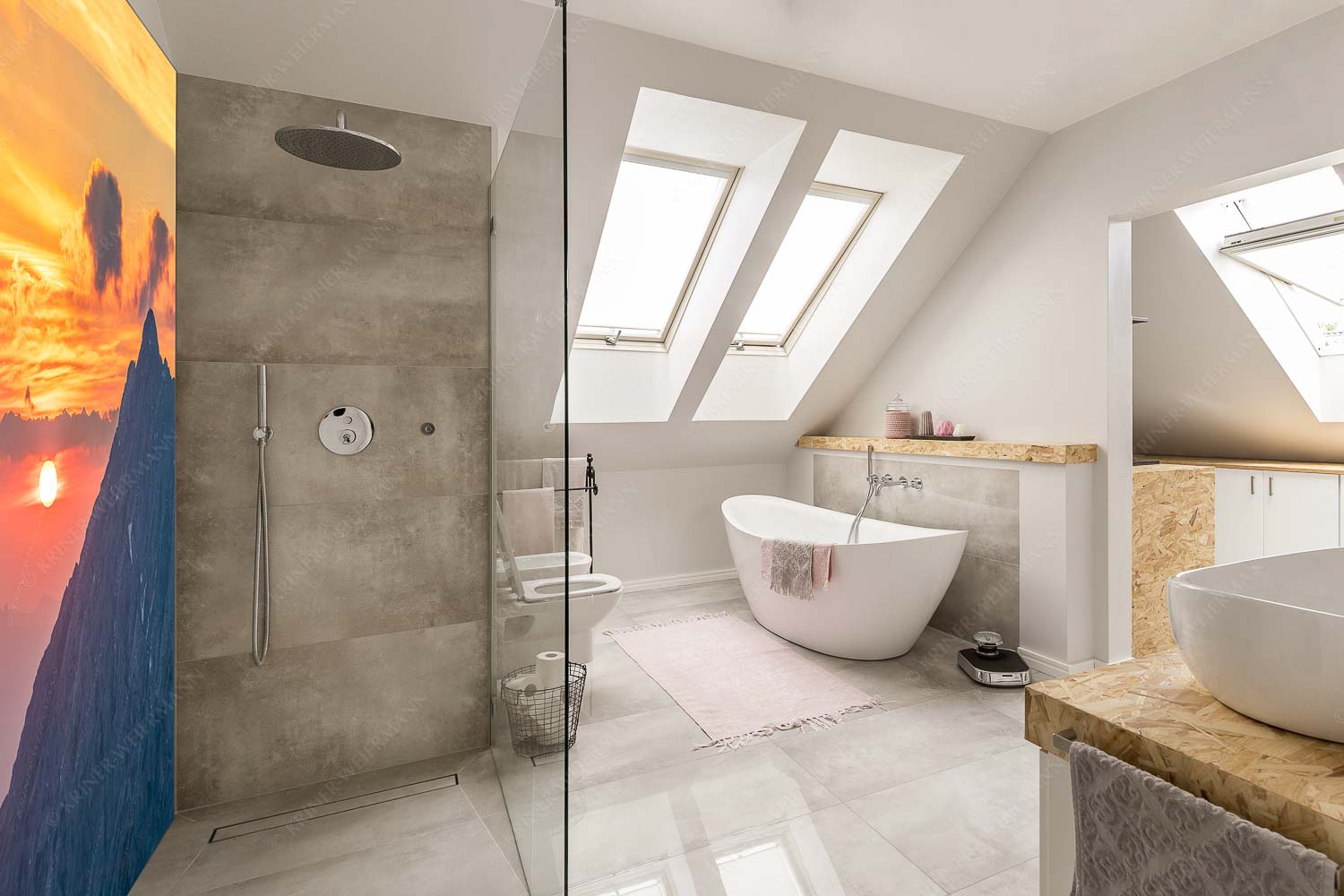 Feuerball erwacht – LED-Leuchtbild – Größe ca. 150x225cm, Seitenverhältnis 2:3 — Karwendel Sonnenaufgang Soiernspitze Wörner Sonnenaufgang über dem Karwendel mit Soiernspitze, Wörner und Hochkarspitze - Feuerball erwacht - LED-Leuchtbild - Größe ca. 150x225cm, Seitenverhältnis 2:3 - Karwendel Sonnenaufgang Soiernspitze Wörner - weitere Infos unter https://www.kriner-weiermann.de