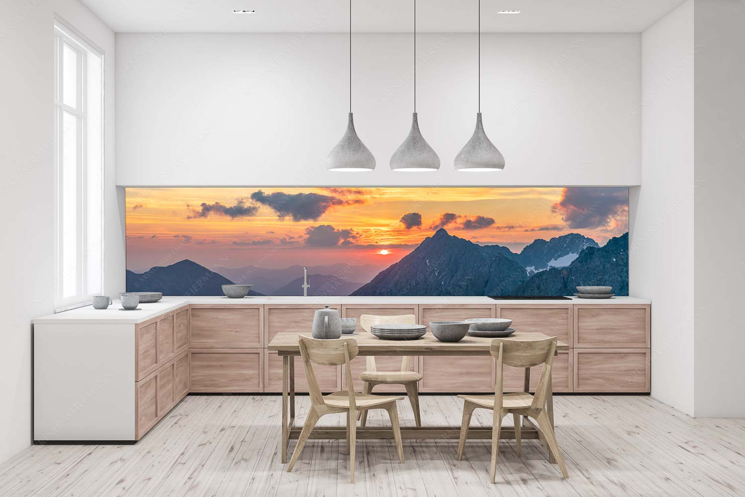 Feuerball erwacht – Küchenrückwand – Größe ca. 400x100cm, Seitenverhältnis 4:1 — Karwendel Sonnenaufgang Soiernspitze Wörner Sonnenaufgang über dem Karwendel mit Soiernspitze, Wörner und Hochkarspitze - Feuerball erwacht - Küchenrückwand - Größe ca. 400x100cm, Seitenverhältnis 4:1 - Karwendel Sonnenaufgang Soiernspitze Wörner - weitere Infos unter https://www.kriner-weiermann.de