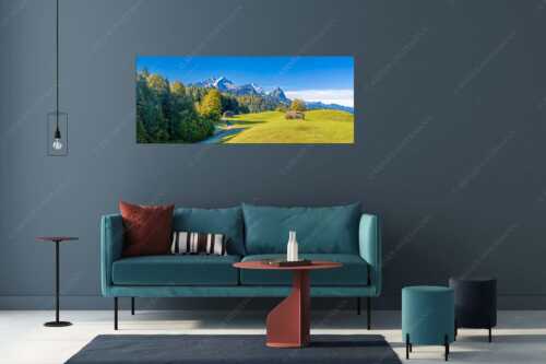 Wiesen bei Wamberg mit Blick zum Zugspitzmassiv - Herbstanfang - Wandbild - Größe ca. 175x70cm, Seitenverhältnis 2,5:1 - Alpspitze Zugspitze Waxenstein - weitere Infos unter https://www.kriner-weiermann.de