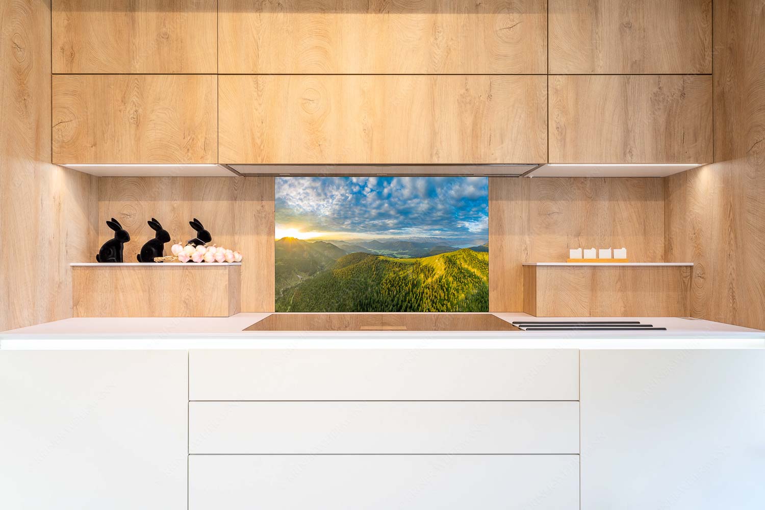 Licht über dem Land – Küchenspiegel – Größe ca. 90x60cm, Seitenverhältnis 3:2 — Hirschhörnlkopf Pfundalm Benediktenwand Sonnenaufgang über Benediktenwand mit Jachenau und Walchensee - Licht über dem Land - Küchenspiegel - Größe ca. 90x60cm, Seitenverhältnis 3:2 - Hirschhörnlkopf Pfundalm Benediktenwand - weitere Infos unter https://www.kriner-weiermann.de