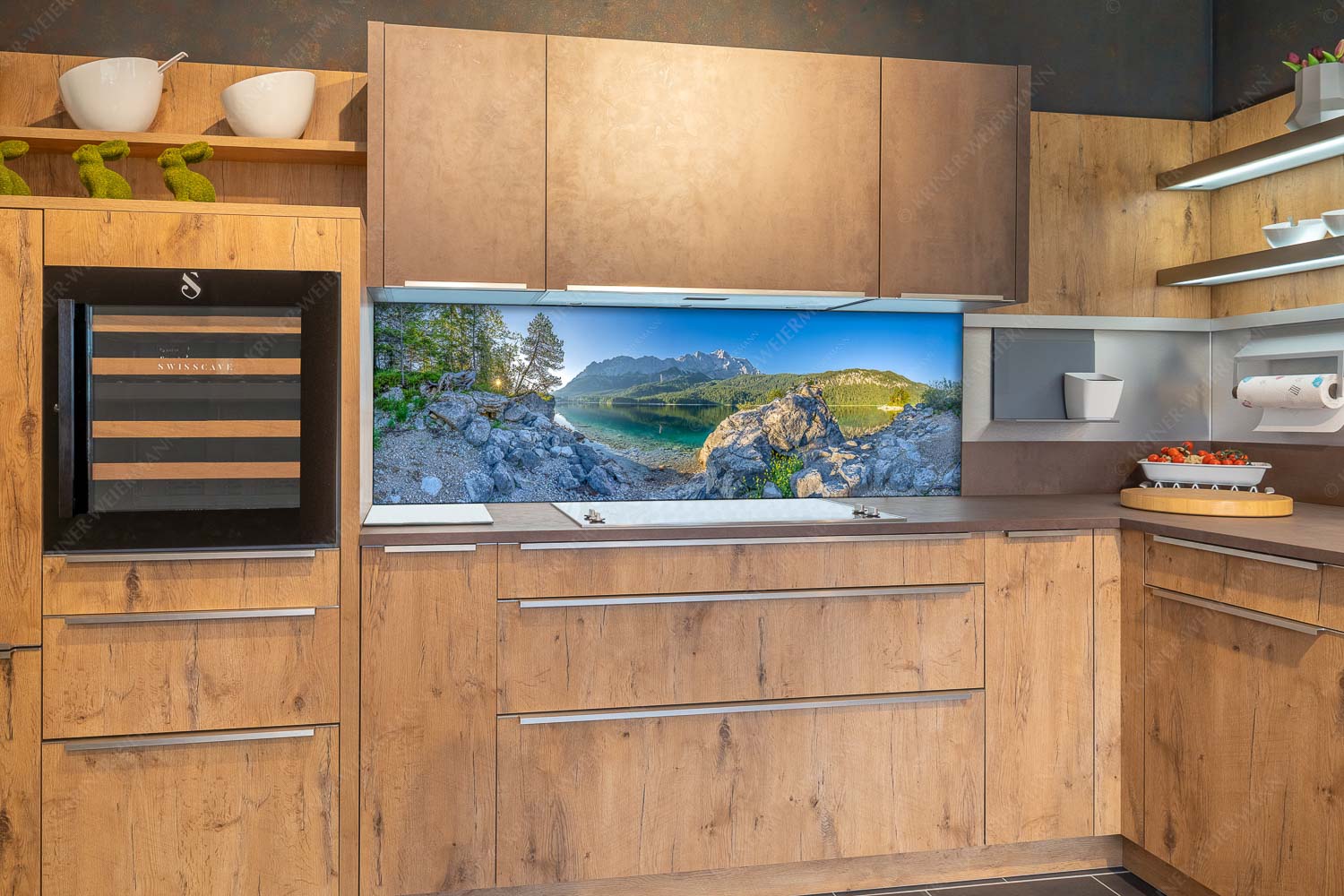 Ruhe vor dem Sturm – Küchenrückwand – Größe ca. 180x60cm, Seitenverhältnis 3:1 — Eibsee Zugspitze Wetterstein Blick über den Eibsee zur Zugspitze - Ruhe vor dem Sturm - Küchenrückwand - Größe ca. 180x60cm, Seitenverhältnis 3:1 - Eibsee Zugspitze Wetterstein - weitere Infos unter https://www.kriner-weiermann.de