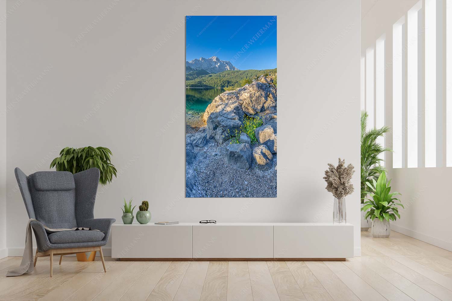 Blick über den Eibsee zur Zugspitze - Ruhe vor dem Sturm - Wandbild - Größe ca. 90x180cm, Seitenverhältnis 1:2 - Eibsee Zugspitze Wetterstein - weitere Infos unter https://www.kriner-weiermann.de