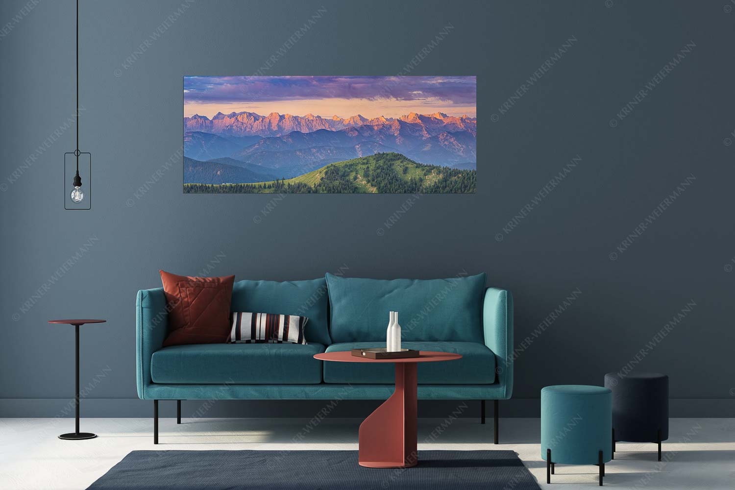 Panoramablick auf die Nordwände des Karwendels im ersten Morgenlicht - Karwendel Erwacht - Wandbild - Größe ca. 175x70cm, Seitenverhältnis 2,5:1 - Alpines Morgenpanorama - weitere Infos unter https://www.kriner-weiermann.de