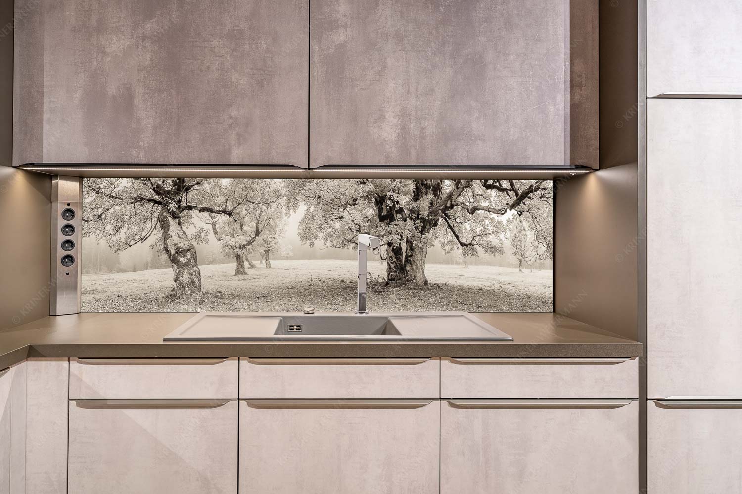 Stille Farben – Küchenrückwand – Größe ca. 200x50cm, Seitenverhältnis ca: 4:1 — Bergahorne Herbst Karwend Bergahorne in herbstlicher Pracht im Karwendelgebirge - Stille Farben - Küchenrückwand - Größe ca. 200x50cm, Seitenverhältnis ca: 4:1 - Bergahorne Herbst Karwend - weitere Infos unter https://www.kriner-weiermann.de