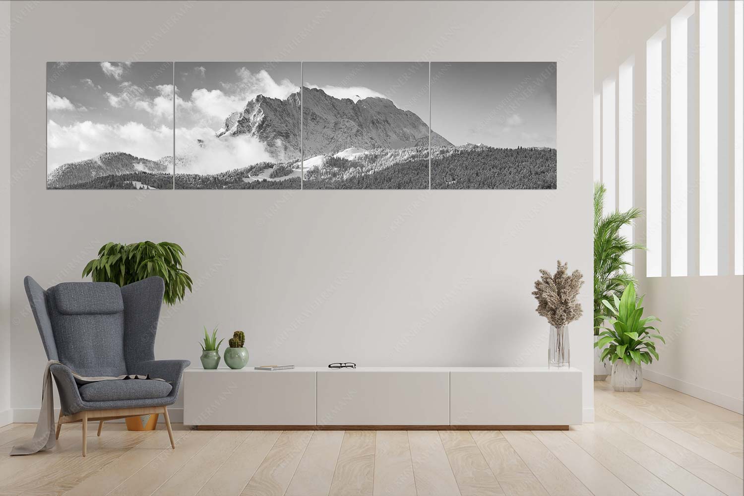 Wetterstein-Rendezvous – Wandbild – 4er Split, Größe ca. 280x70cm, Seitenverhältnis 4:1 — Hoher Kranzberg mit Wettersteinspitzen Nach Neuschneefällen präsentieren sich das Kranzberggebiet mit den hoch aufragenden Wettersteinwänden - Wetterstein-Rendezvous - Wandbild - 4er Split, Größe ca. 280x70cm, Seitenverhältnis 4:1 - Hoher Kranzberg mit Wettersteinspitzen - weitere Infos unter https://www.kriner-weiermann.de