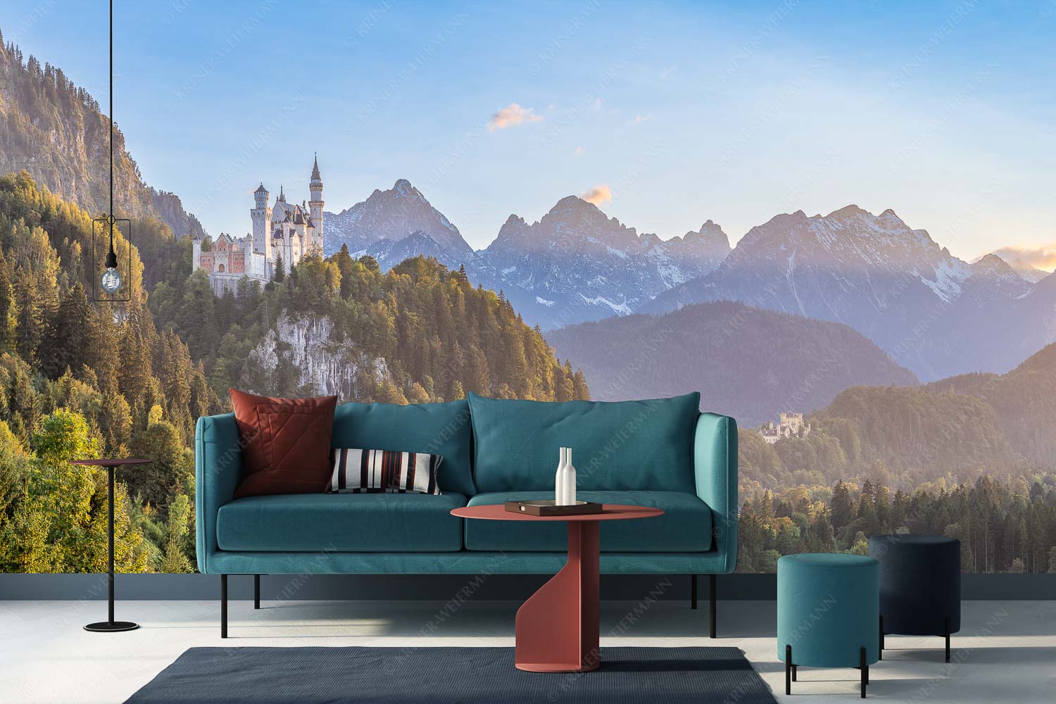 Königliche Landschaft – Fototapete – Größe ca. 400x200cm, Seitenverhältnis 2:1 — Schloss Neuschwanstein Schloss Neuschwanstein und Schloss Hohenschwangau bei Sonnenuntergang - Königliche Landschaft - Fototapete - Größe ca. 400x200cm, Seitenverhältnis 2:1 - Schloss Neuschwanstein - weitere Infos unter https://www.kriner-weiermann.de
