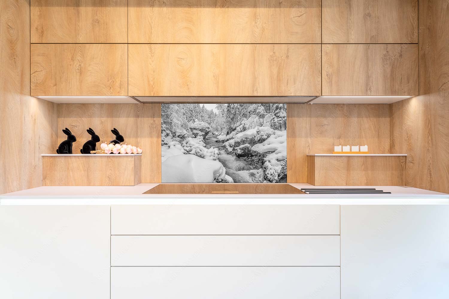 Stein der Weisen – Küchenspiegel – Größe ca. 90x60cm, Seitenverhältnis 3:2 — Rissbach im Karwendel Der verschneite Rissbach zwischen Vorder- und Hinterriß - Stein der Weisen - Küchenspiegel - Größe ca. 90x60cm, Seitenverhältnis 3:2 - Rissbach im Karwendel - weitere Infos unter https://www.kriner-weiermann.de