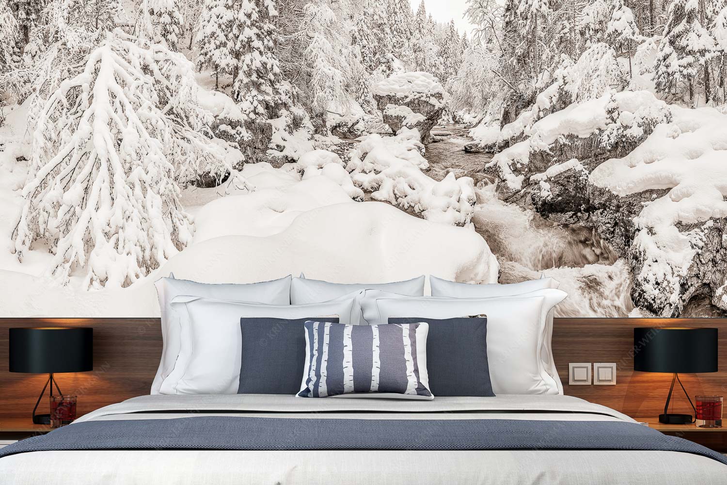 Stein der Weisen – Fototapete – Größe ca. 350x140cm, Seitenverhältnis 2,5:1 — Rissbach im Karwendel Der verschneite Rissbach zwischen Vorder- und Hinterriß - Stein der Weisen - Fototapete - Größe ca. 350x140cm, Seitenverhältnis 2,5:1 - Rissbach im Karwendel - weitere Infos unter https://www.kriner-weiermann.de