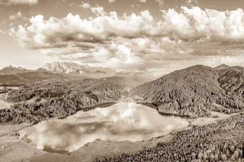 Blick über den Barmsee zum Wettersteingebirge - Der Lieblings See - Seitenverhältnis 3:2 - Barmsee Krün - weitere Infos unter https://www.kriner-weiermann.de