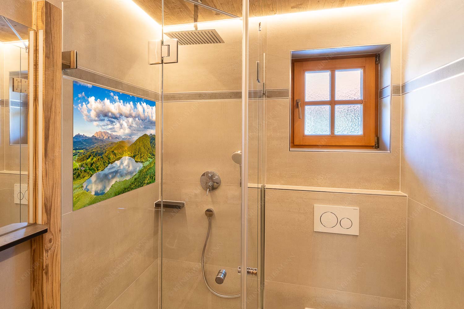 Der Lieblings See – Glasbild – Größe ca. 120x80cm, Seitenverhältnis 3:2 — Barmsee Krün Blick über den Barmsee zum Wettersteingebirge - Der Lieblings See - Glasbild - Größe ca. 120x80cm, Seitenverhältnis 3:2 - Barmsee Krün - weitere Infos unter https://www.kriner-weiermann.de