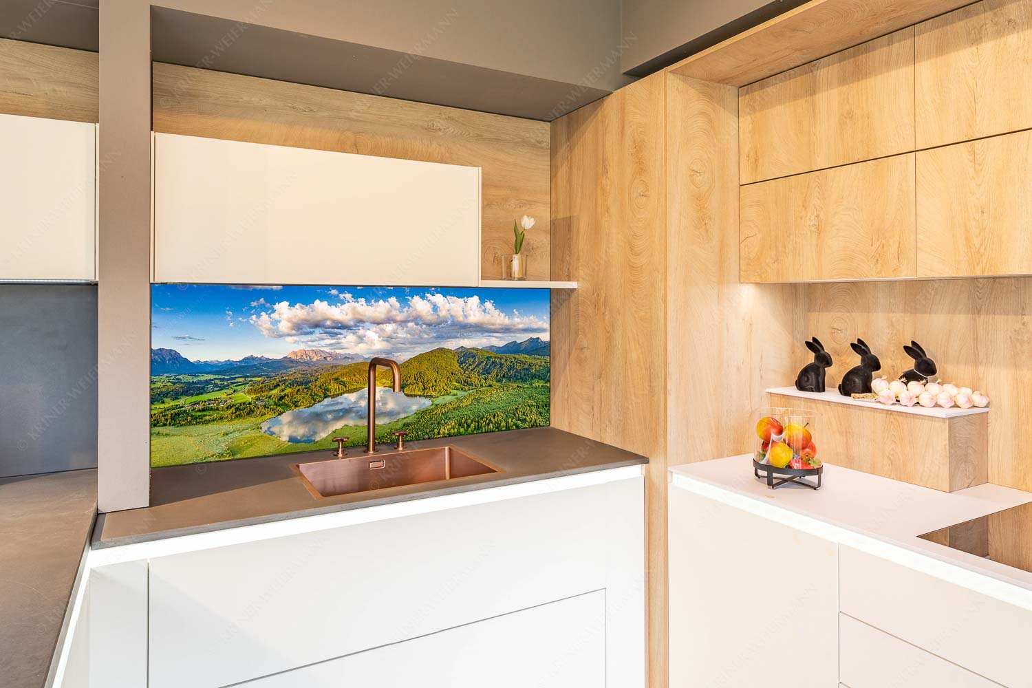 Der Lieblings See – Küchenrückwand – Größe ca. 150x60cm, Seitenverhältnis 2,5:1 — Barmsee Krün Blick über den Barmsee zum Wettersteingebirge - Der Lieblings See - Küchenrückwand - Größe ca. 150x60cm, Seitenverhältnis 2,5:1 - Barmsee Krün - weitere Infos unter https://www.kriner-weiermann.de