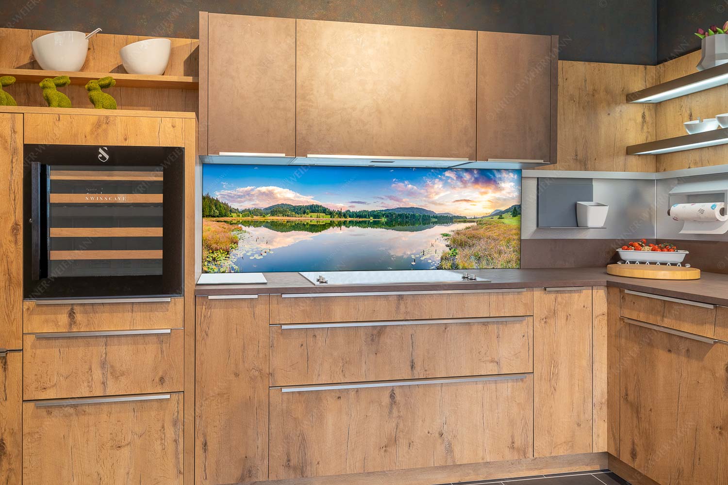 Harmonie – Küchenrückwand – Größe ca. 180x60cm, Seitenverhältnis 3:1 — Abendstimmung am Geroldsee Sonnenuntergang am Geroldsee mit Wettertstein und Wank - Harmonie - Küchenrückwand - Größe ca. 180x60cm, Seitenverhältnis 3:1 - Abendstimmung am Geroldsee - weitere Infos unter https://www.kriner-weiermann.de