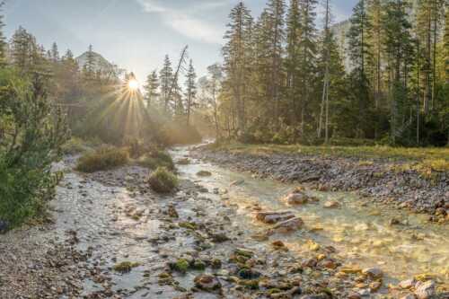 Sonnenaufgang am Isarursprung - Isarursprung I - Seitenverhältnis 3:2 - Isarquelle im Karwendel - weitere Infos unter https://www.kriner-weiermann.de