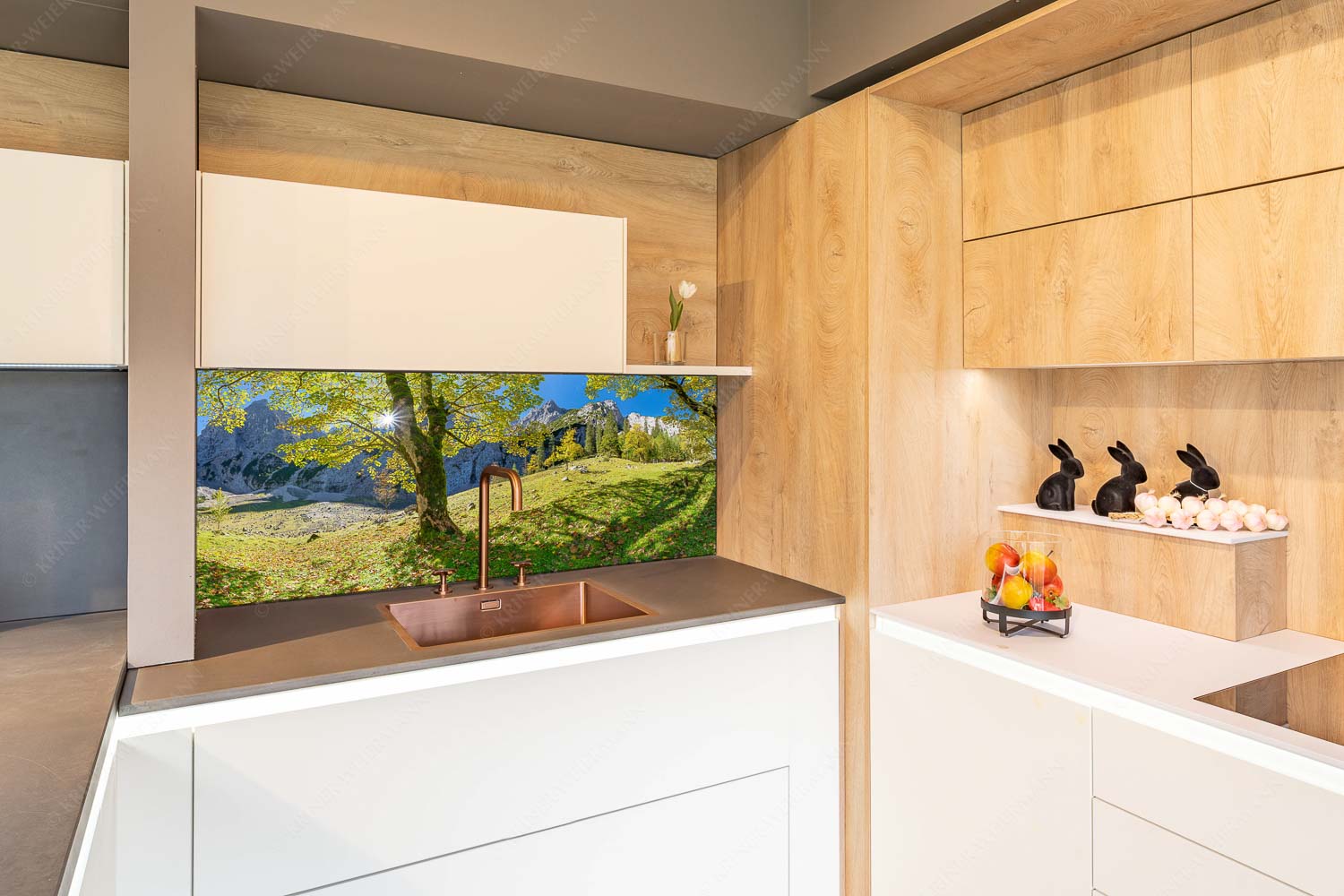 Durchgeblitzt – Küchenrückwand – Größe ca. 150x60cm, Seitenverhältnis 2,5:1 — Bergahorn im Oberreintal Herbstlicher Bergahorn im Oberreintal im Wettersteingebirge - Durchgeblitzt - Küchenrückwand - Größe ca. 150x60cm, Seitenverhältnis 2,5:1 - Bergahorn im Oberreintal - weitere Infos unter https://www.kriner-weiermann.de