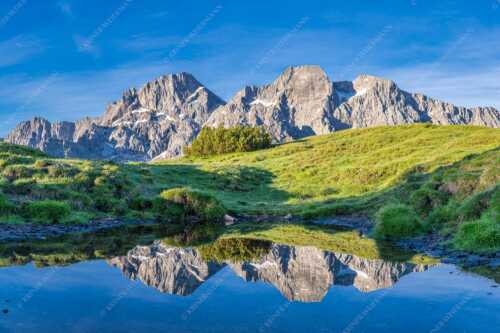 Östliche-, Vogelkar- und Schlichtenkarspitze im Morgenlicht - Tagträume - Seitenverhältnis 3:2 - Östliche Karwendelspitz - weitere Infos unter https://www.kriner-weiermann.de