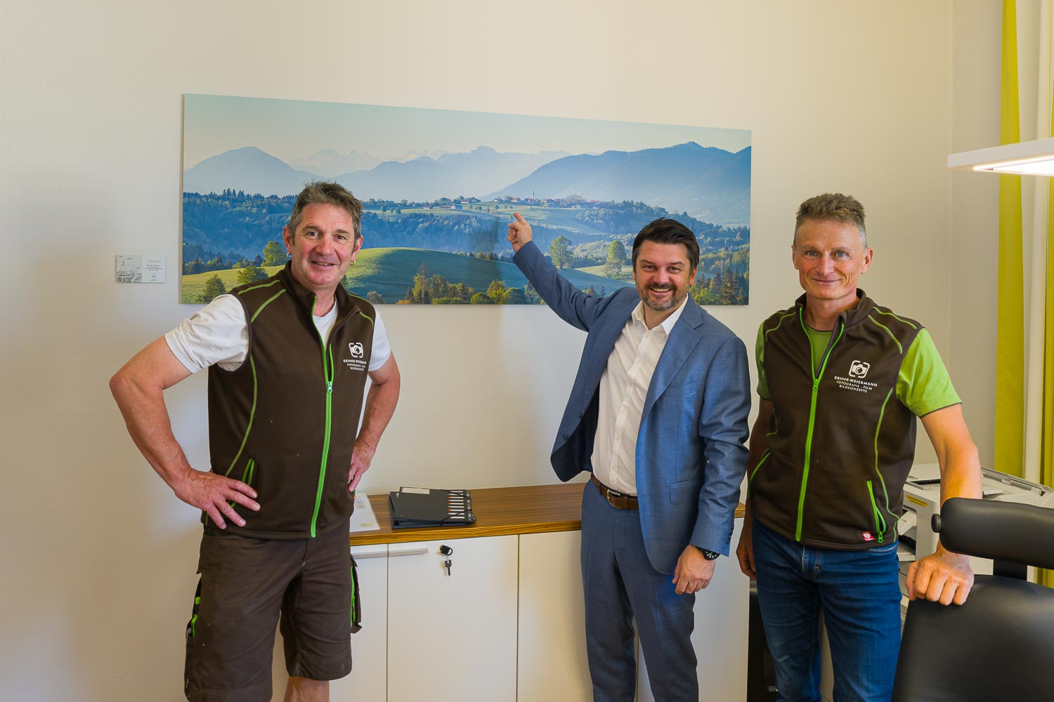 Weiermann, Landrat Johann Bertl und Kriner - Landratsamt Weilheim - Schönberg