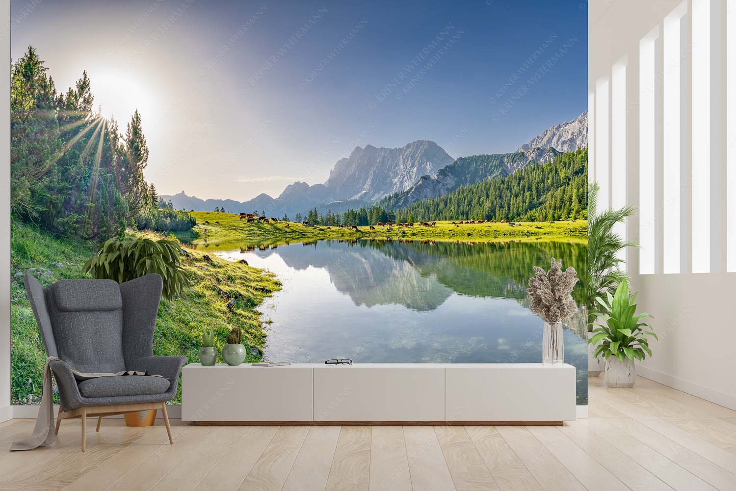 Almfrieden – Fototapete – Größe ca. 300x200cm, Seitenverhältnis 3:2 — Vereineralm im Karwendel Almsommer auf der Fereineralm im Karwendelgebirge - Almfrieden - Fototapete - Größe ca. 300x200cm, Seitenverhältnis 3:2 - Vereineralm im Karwendel - weitere Infos unter https://www.kriner-weiermann.de