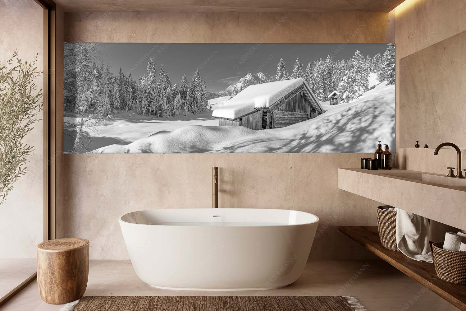 Schönheit der Stille – Wandbild – Größe ca. 300x100cm, Seitenverhältnis 3:1 — Buckelwiesen am Kranzberg Frisch verschneiter Heustadl bei Mittenwald mit Wettersteinspitzen - Schönheit der Stille - Wandbild - Größe ca. 300x100cm, Seitenverhältnis 3:1 - Buckelwiesen am Kranzberg - weitere Infos unter https://www.kriner-weiermann.de