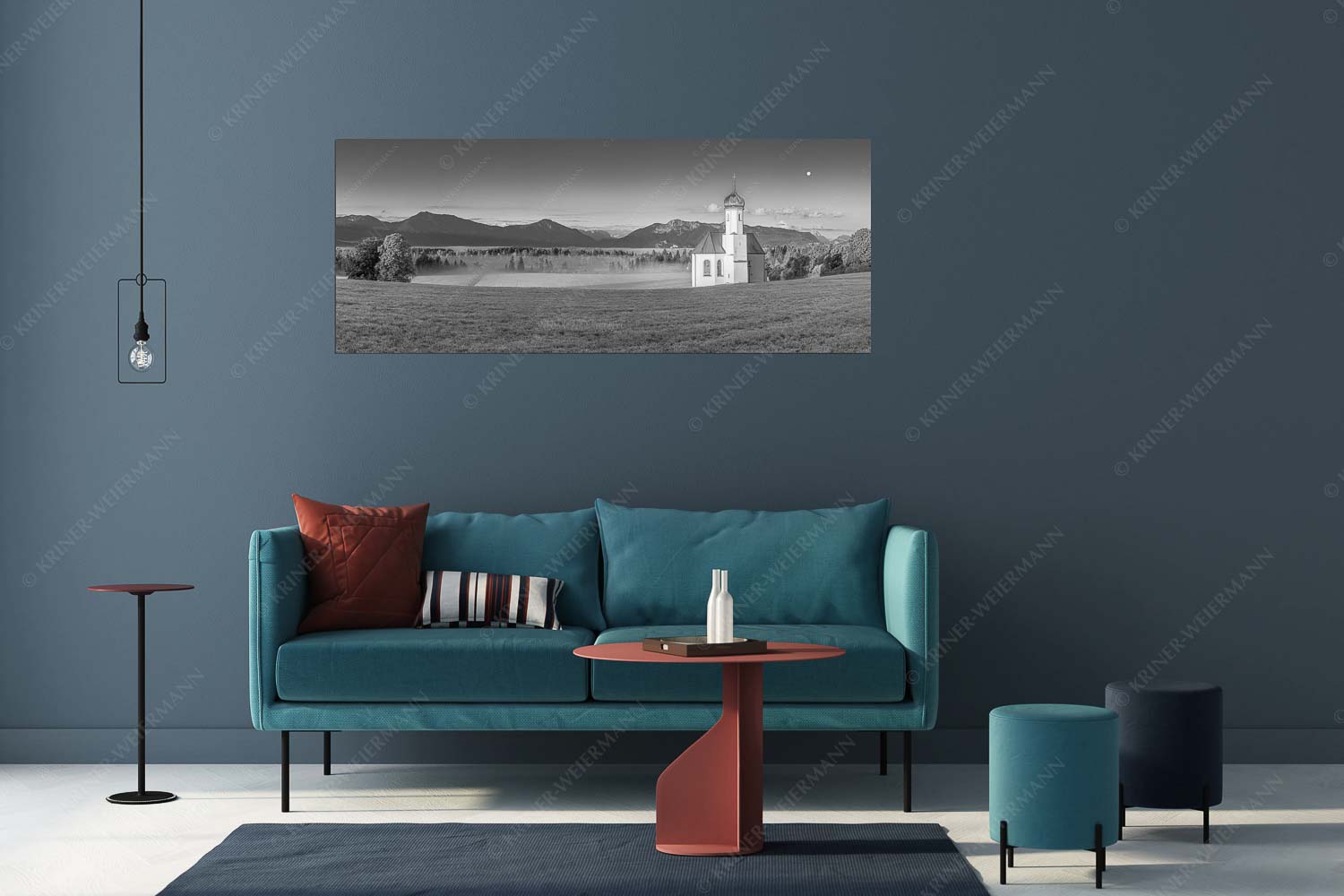 Seliger Morgen – Wandbild – Größe ca. 175x70cm, Seitenverhältnis 2,5:1 — Sankt Johann – Penzberg Die malerisch gelegene Kirche in Sankt Johannisrain mit Bayrischen voralpen - Seliger Morgen - Wandbild - Größe ca. 175x70cm, Seitenverhältnis 2,5:1 - Sankt Johann - Penzberg - weitere Infos unter https://www.kriner-weiermann.de
