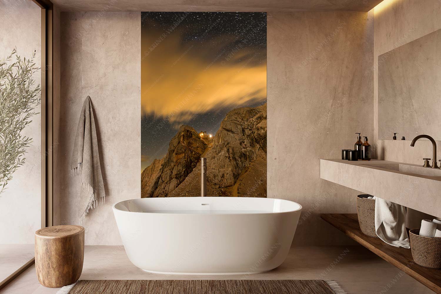 Sternstunden – Wandbild – Größe ca. 160x240cm, Seitenverhältnis 2:3 — Meilerhütte – Wettersteingebirge Die Meilerhütte bei Nacht tront wie eine Kanzel - Sternstunden - Wandbild - Größe ca. 160x240cm, Seitenverhältnis 2:3 - Meilerhütte - Wettersteingebirge - weitere Infos unter https://www.kriner-weiermann.de